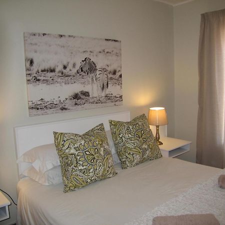 Wagon Wheel Country Lodge Beaufort Wes Kamer foto