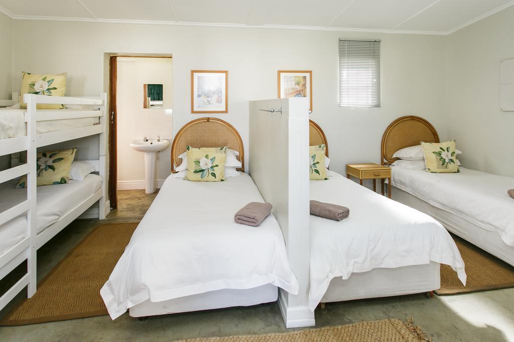 Wagon Wheel Country Lodge Beaufort Wes Buitenkant foto